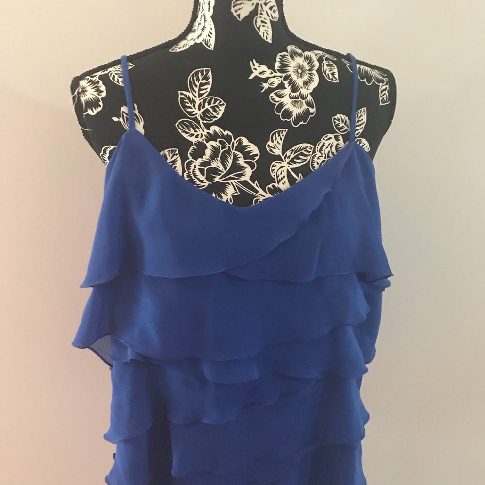 🔵❗️Blue ruffled tank